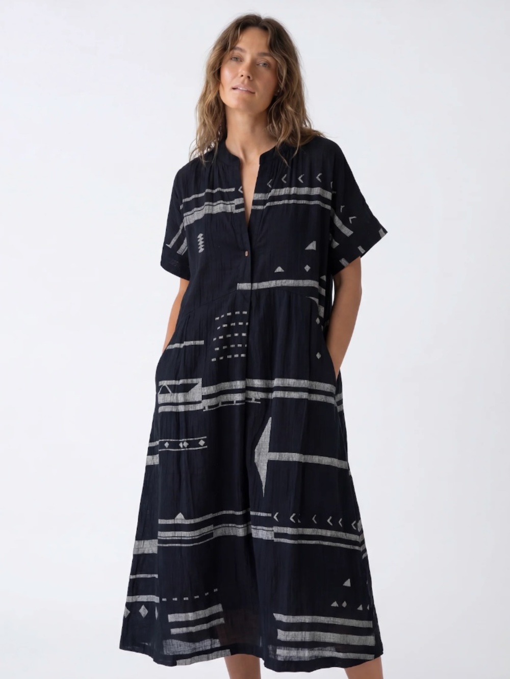 World of Crow Weekend Dress - Size L - Black